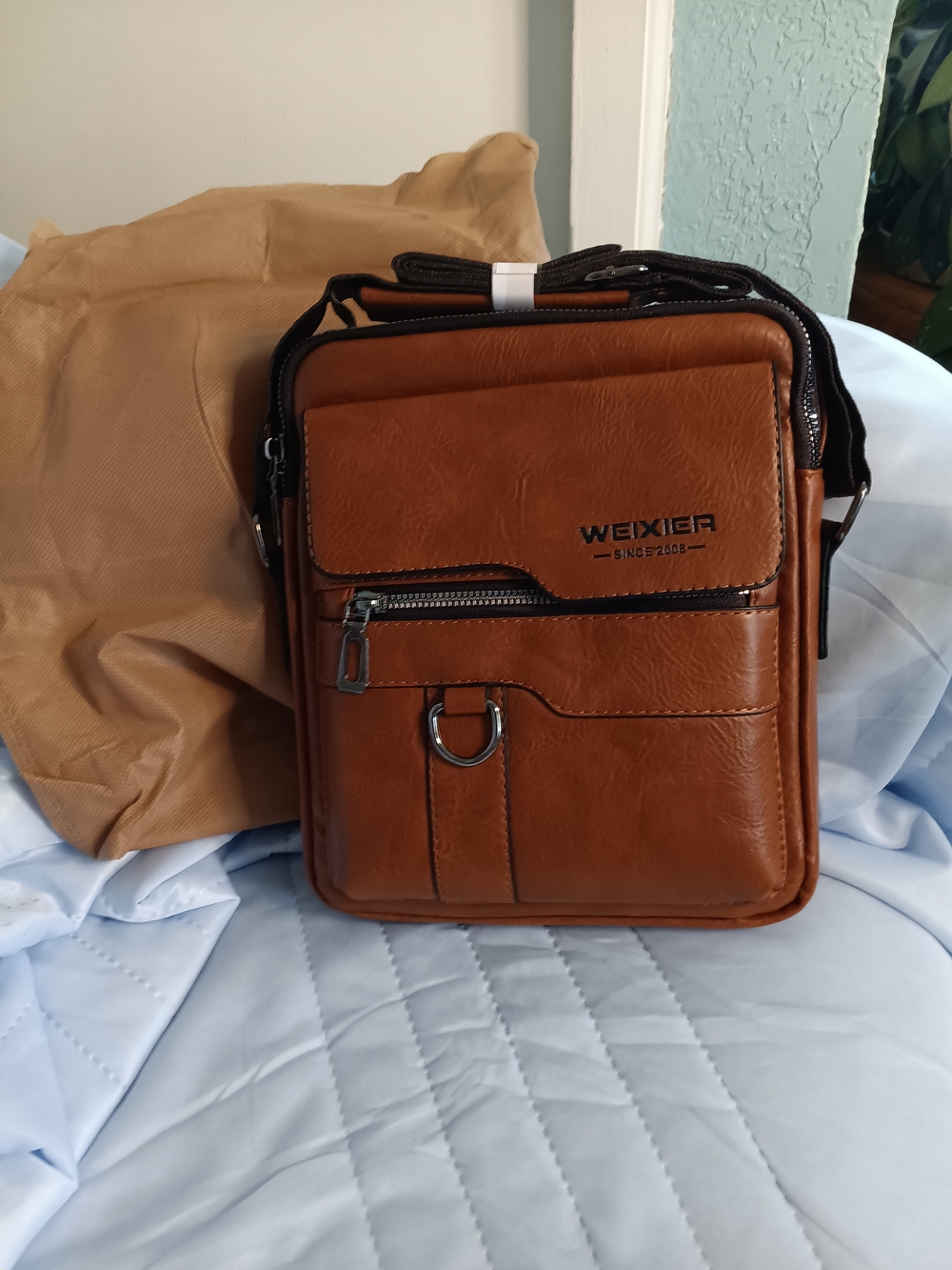 WEIXIER Tan Women's Crossbody Bag - Classic Leather Look